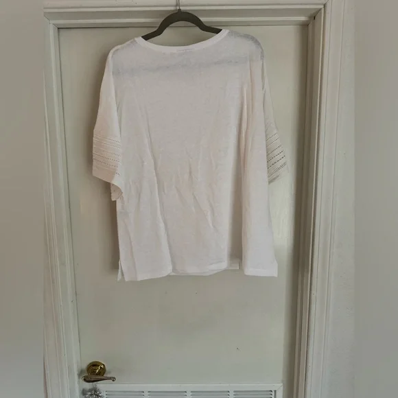 NWT Chico’s Women’s Linen Cut Out Sleeve Tee - Picture 5 of 10